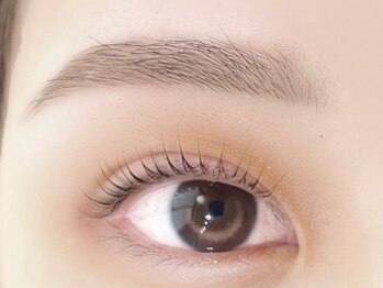 シーンスタジオ 新宿南店(SSIN STUDIO)の写真/【お顔のバランス/骨格に合わせた眉毛はSSIN STUDIOで☆】初めての方,老若男女問わず通いやすい専門サロン