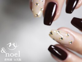 ボルドー ホワイト ネイル