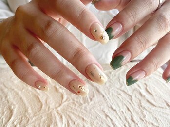 アイネイルズ 梅田店(I nails)/ニュアンスストーンアシメ