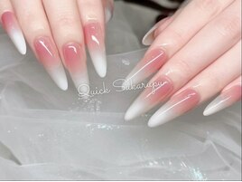 グラデーションネイル