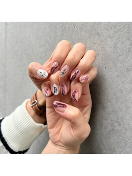 リルム(Relum)/個性派ニュアンスネイル♪