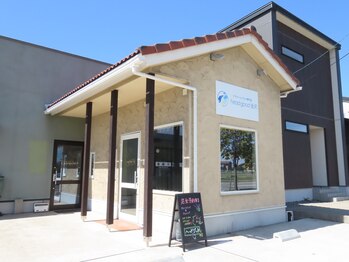 ヘッドグット 金沢/店舗前に2台駐車場がございます