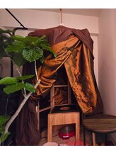 カルムファルコン(calmファルコン)&nbsp;ハーブ 蒸し