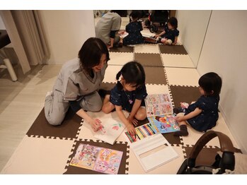 ワンアップ接骨院(ONE UP接骨院)/お子様同伴OK！キッズスペース有