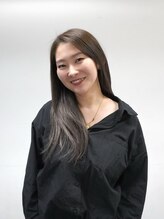 ハリウッドブロウリフトワクシー 春日部(HOLLYWOODBROWLIFT WAXYYY.) YUI ．T