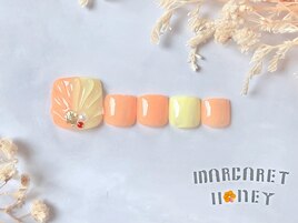 トレンドぷっくり貝殻ネイル