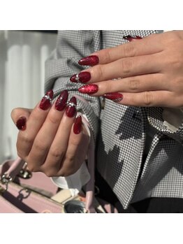 サロン ド ルネ(Salon de Lune)/