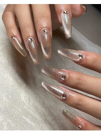 スカルプチュアネイル