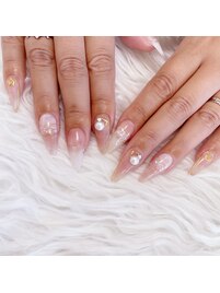 シェルパールネイル