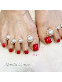 ビンタン(Bintang)/女性の品格～フットネイル