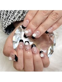 ガーリーネイル