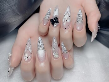 リンネイル 新大久保店(Rin Nail)の写真/【広々空間でゆったり施術♪】清潔感のあるキレイな店内でリラックスしながら美容DAYを楽しめます◎