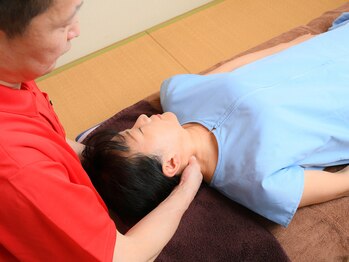 ポータラカ(Potalaka)/施術風景◇首ほぐし