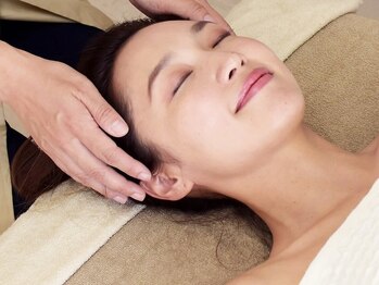 アイムエステ 表参道店(i'm este)/表情筋Wリフト