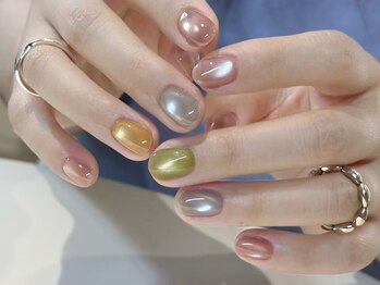 モアグラム 新宿東口店(More Glam)/マグネット