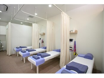 リコア鍼灸接骨 丸ビル(ReCORE鍼灸接骨)/店内☆