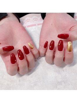 バニーアイズ 博多店(Bunny eyes)/赤カラーにゴールドアクセント☆