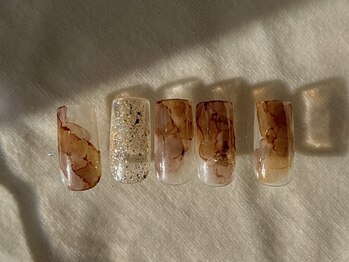 ノンチェ 西宮北口(Nonche)/茶色インク/モヤモヤネイル