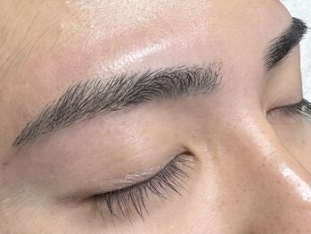 アールプラス 新宿(ar+)/眉毛ワックス　担当:Fukamachi