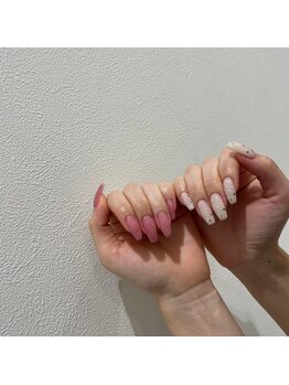 ネイルアンドアイラッシュ ヴィーナ フジグラン広島店(Vina)/アシンメトリー