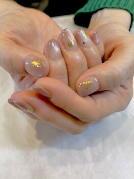 クレイン(Crane)/大人の上品マグネットネイル