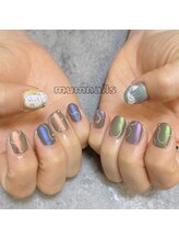 マムネイル 麻布十番(mumnails)/痛ネイル