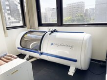 ラクシュミー 江坂店(LAKSHIMI)の雰囲気（酸素カプセルはハードタイプで広々リラックス☆<加圧Lakshimi>）