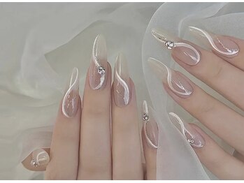 ヘブン ネイル 鶯谷(HEAVEN Nail)/高級感のあるネイルデザイン。