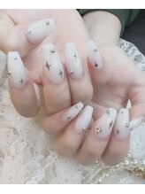 ローラネイル(Roller nail)/スカルプストーン乗せ放題¥12500