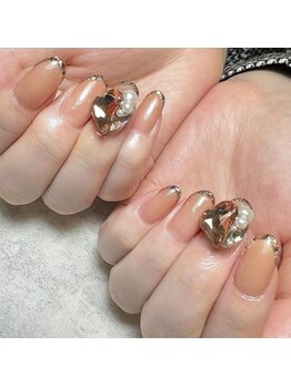 レヴィア(REVIA)/