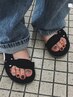 ● フット ( 個室 /フットバス /甘皮ケア込み ) : art design / 10000円