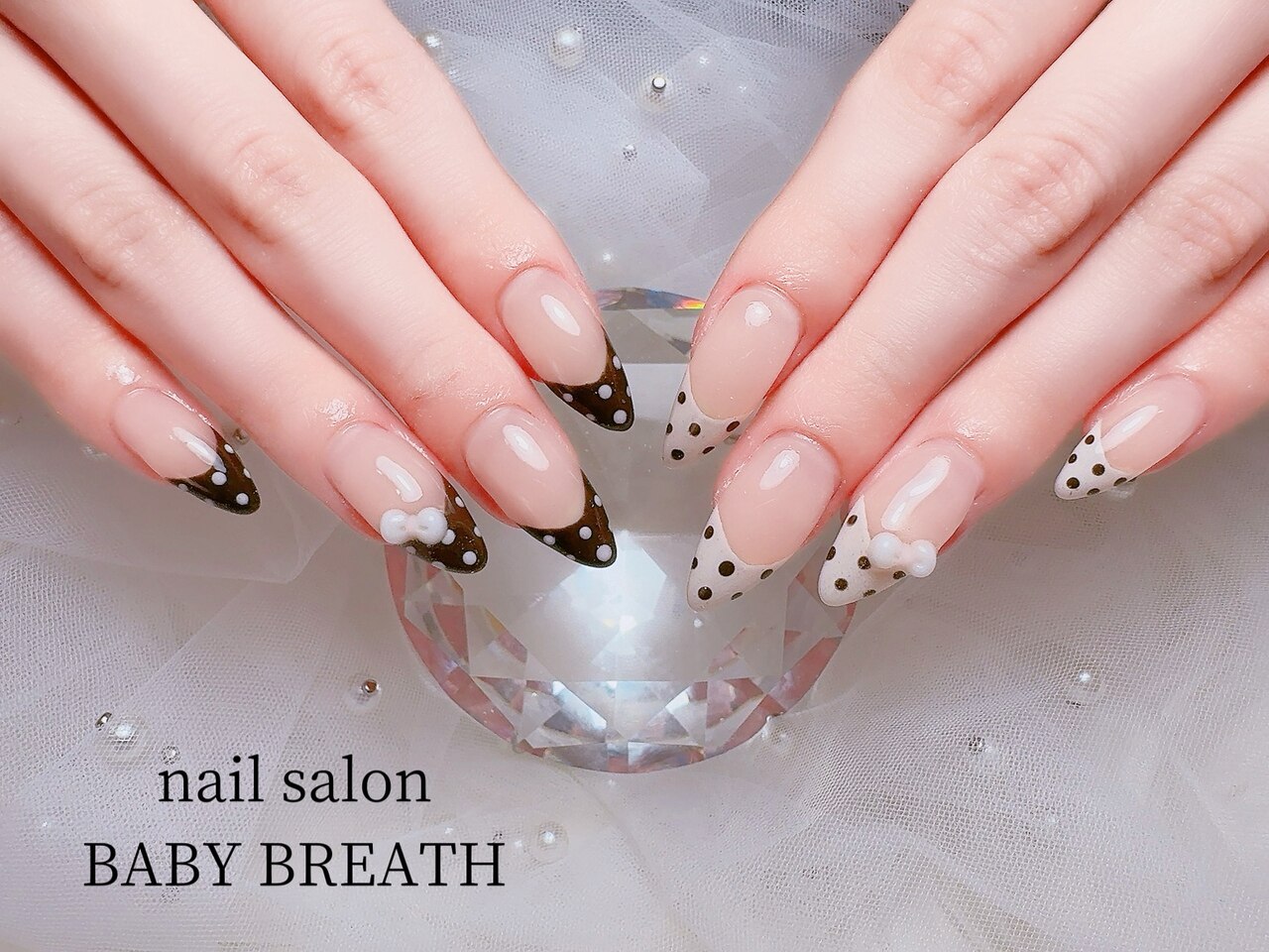 2026年春トレンド】ドットフレンチのネイルデザイン集｜人気順