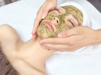 ハーブピーリング&毛穴洗浄専門店 肌REVO 高田馬場店[ニキビ/毛穴/たるみ/美白/シミ]/ハーブピーリング/ハーブ導入