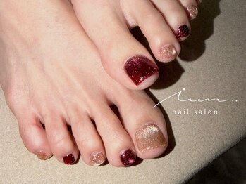 イアン 京都河原町三条店(iun..)の写真/夏準備にフットネイル!マグネット・フラッシュ・ミラーやデザインサンプルも豊富◎『見せたくなる足元』に!