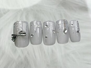 ネイルメゾン 渋谷店(NAIL MAISON)/ワンホングレーラメリボン￥7000