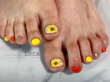 ネイルアトリエルカ(nail atelier LUCA)/M-797 大人可愛い向日葵ネイル