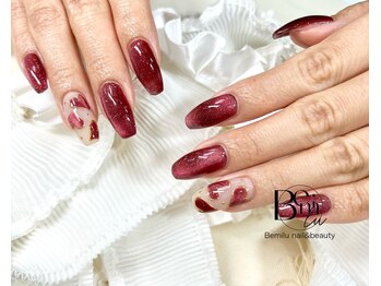 ベミル(Bemilu)/ハート柄ネイル