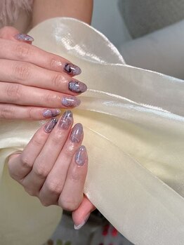 グロー ネイル(Glow Nail)/
