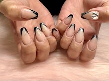 ラッシュ ネイル(LUSH nail)/変形フレンチ