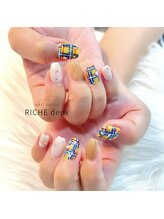 リッシュ ドゥ(RICHE deux)/LIVEライブネイル♪