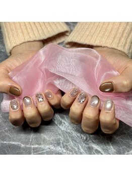 レイネ(Reine)/マグネット×ドット×フレンチ