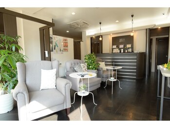 アイリスエステサロン 宜野湾店/アイリス宜野湾店内観