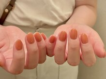 ヨン(yon)の雰囲気（お手元やご気分に合わせて、絶妙なお色を一緒にお作りしてます♪）