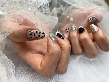 エーナイン イオン秋田中央店/ヒョウ柄デザイン