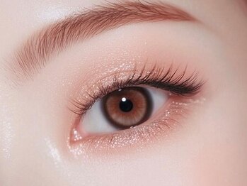 ロゼミューズピュア(ROSE MUSE pure)の写真/ハリウッドスターやファッション誌も注目のアイブロウブランド【BDB】の商材を使用!黄金比の眉にお仕上げ♪