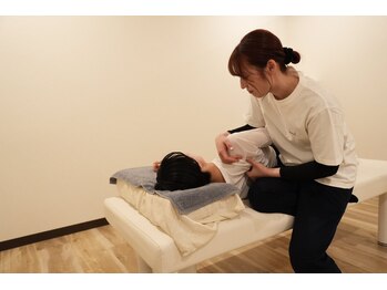 ラクナル 福岡市東区店(Laknal)/整体風景