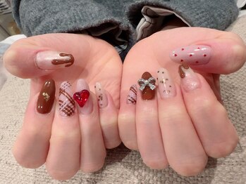 サロンドティアラ(salon de tiara)/バレンタインネイル♪
