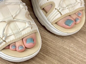 トゥデイズ ネイルズ 大宮(todays nails)/フットネイル ジェル　大宮東口