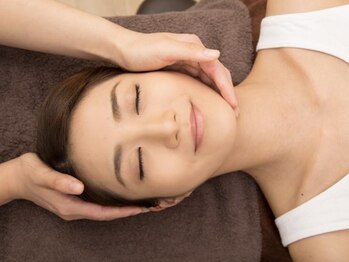 ヒーリングサロン アージュ(A-je)の写真/【悩み別小顔矯正コース¥4000】もっと小顔になりたいご要望にお答えして小顔に特化したメニューをご用意◎