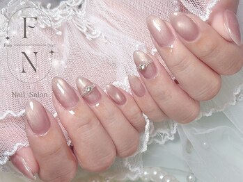 ファンネイル 名古屋 上前津(fannail)の写真/《大人可愛い＆上品ネイル》かわいいを極めた視線を集める理想の指先へ♪自爪を削らないパラジェル導入！